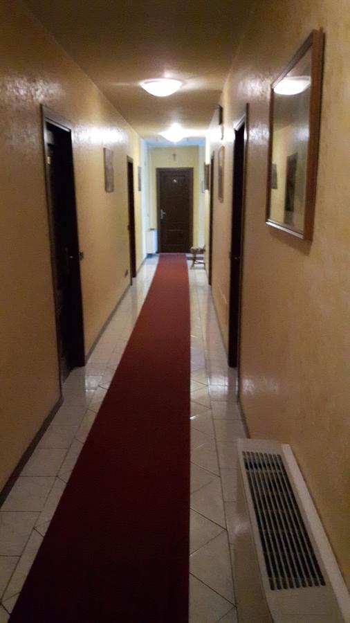 Hotel Armida Castenedolo Buitenkant foto