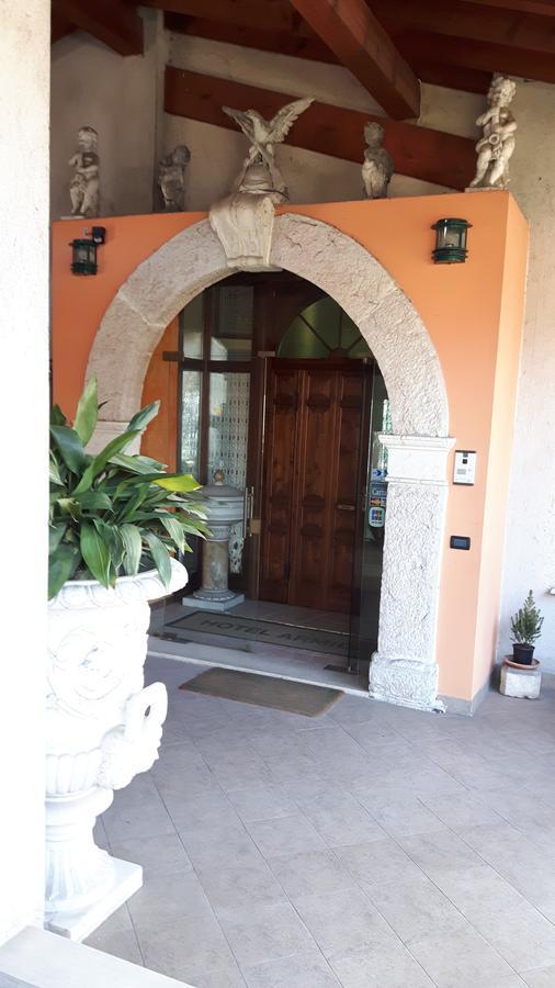 Hotel Armida Castenedolo Buitenkant foto