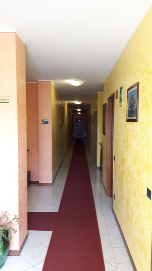 Hotel Armida Castenedolo Buitenkant foto