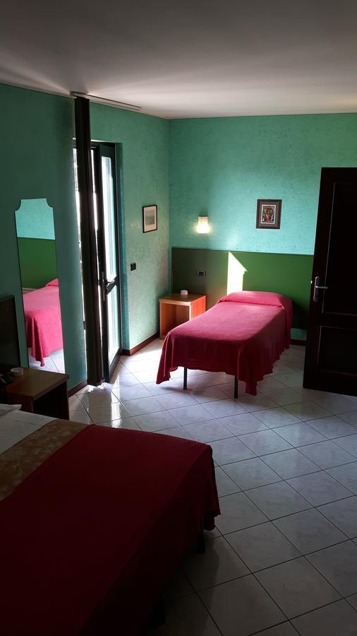 Hotel Armida Castenedolo Buitenkant foto