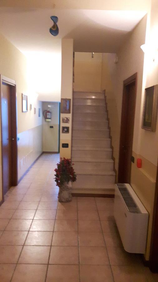 Hotel Armida Castenedolo Buitenkant foto