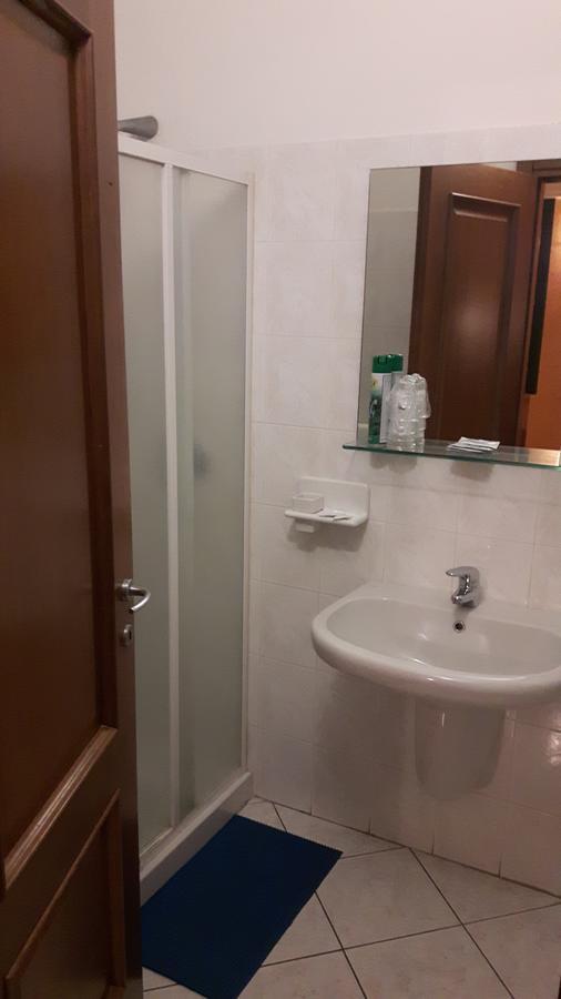 Hotel Armida Castenedolo Buitenkant foto