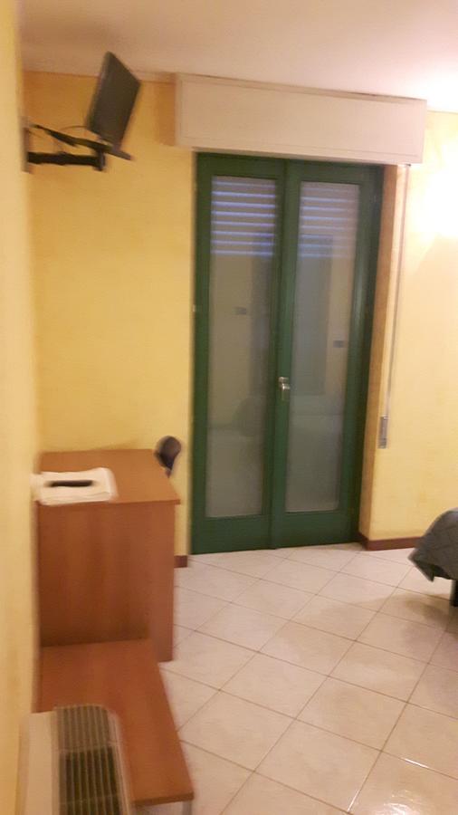 Hotel Armida Castenedolo Buitenkant foto